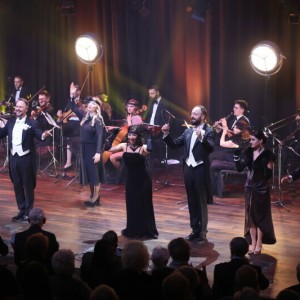 Gdański Tydzień Demokracji, koncert POWRÓĆMY JAK ZA DAWNYCH LAT... MELODIE LAT 20. I 30.