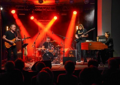 0b762291-c49c-4277-b0ab-831e6afeeba6