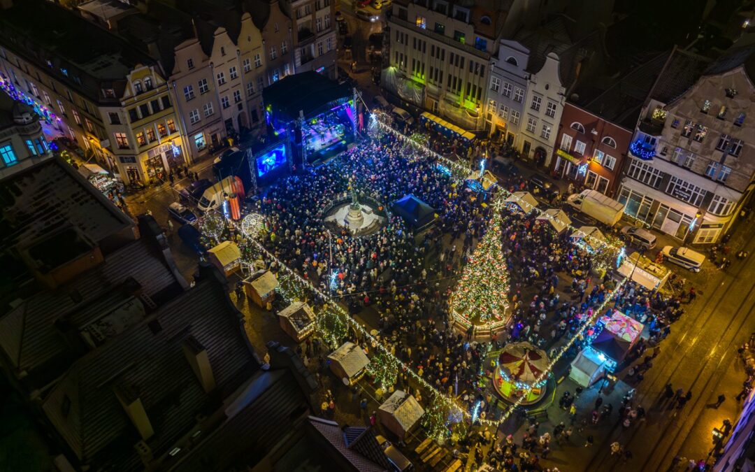09.12.2023 r. | Jarmark św. Mikołaja – dzień 4 | Oskar Cyms | De Mono