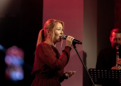 „Złote Stosy Pomarańczy” Akcent-1006